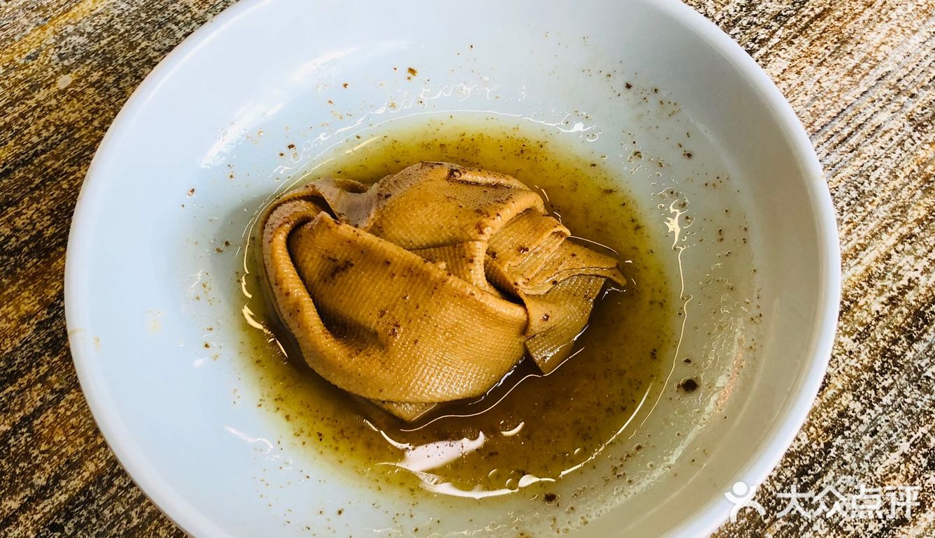 你都无法预料，这家店有最好吃的豆皮～ 为此天天来吃