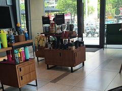 -星巴克臻选(深圳宝安大仟里1店)