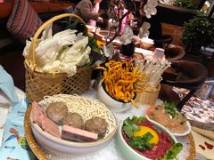 -咕嘟草帽鱼·牛奶一样的鲜鱼汤(包河万达广场创始店)