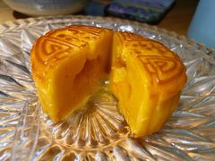 奶黄流沙月饼-荣小馆(杭州大厦店)