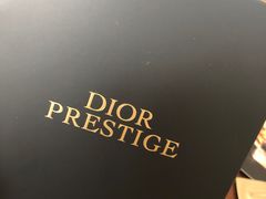 -Dior迪奥(上海世茂广场店)