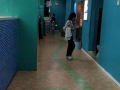 -Swim斯卫姆国际儿童游泳中心(红博中央公园店)