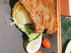-秘密旅行Bonjour(黑金冠 江南西店)
