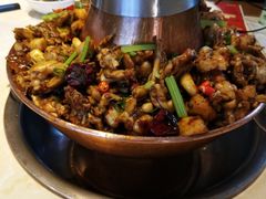 -老佛爷炭火蛙锅直营(清滨路总店)
