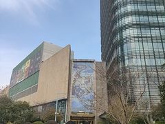 -上海世纪汇广场
