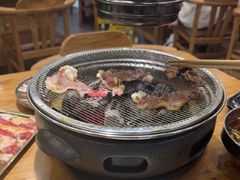 -青瓦餐厅·生鱼片·韩园烤肉(西塔店)