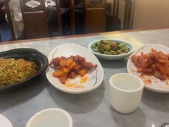 -小菜园新徽菜(芜湖万达店)