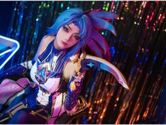 -米游妙妙屋cosplay换装自拍摄影体验馆