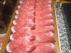 -老牌坊云南鱼豆花火锅(哈西万达店)