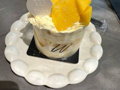 -W COLLECTIVE  DESSERT SHOP
