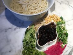 -京味斋·北京烤鸭(华威桥北工大店)