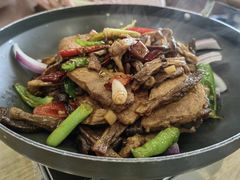 干香剔骨肉-我家小院川菜馆(杨家湾地铁站店)