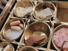 -麻田会 ·鲜活现烹·牛蛙火锅(珠江新城维家思广场店)