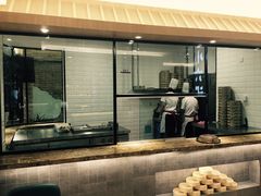 门面-小六汤包(亚欧店)