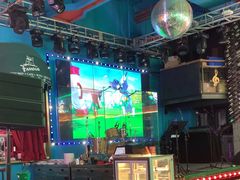 -Famous肥猫墨西哥音乐餐吧(五棵松华熙LIVE店)