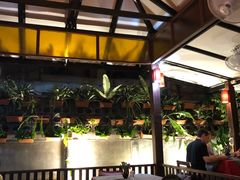 -Dash Teak House