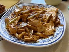 -相聚青山餐厅(阎河路店)