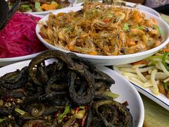 -丹水桥地锅鱼·翘嘴鲌·地方特色全鱼宴(丹江口大坝店)
