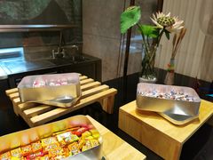 -西藏饭店·亚克·食光自助餐厅(文殊院店)