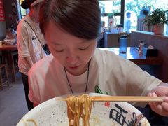 -李犟大爆鳝面·手工蟹黄包(湖滨西湖店)