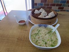 招牌鲜肉小笼包-炉旺斋上海小笼包·小馄饨