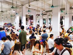 大堂-标记美食新鲜猪杂(兴南大道店)