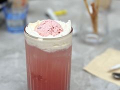 -必胜客(WOW中心城店)