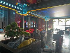 -屋有岛沉浸游戏旗舰店(中山公园店)