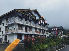 -硗碛藏寨·神木垒景区