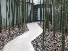 门面-穹六人间 people 6(岳阳路店)