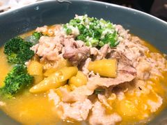 酸汤金针肥牛-港丽餐厅