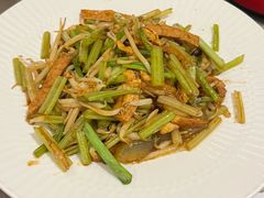 -闫府私房菜·百年鲁菜(恒隆店)