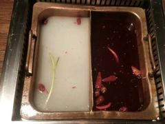 -老牌坊云南鱼豆花火锅(嵩山店)