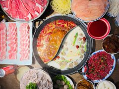 牛肉丸鸳鸯锅-萍姐火锅·公路夜市(打浦桥日月光店)