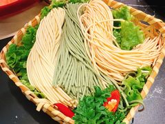 -湊湊火锅·茶憩(颐堤港店)