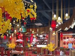 -老滇山寨•云南特色菜•地方菜•民族风情歌舞表演(金碧店)