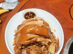 -聚首堂·特色小吃·肘子(什刹海德胜门店)