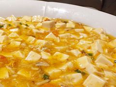 蟹粉豆腐-屋里厢上海菜馆