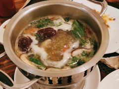 -君来湖滨饭店·玫瑰园