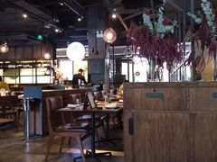 大堂-Carbon莫卡哆·意大利复古集市餐厅(杭州大厦店)