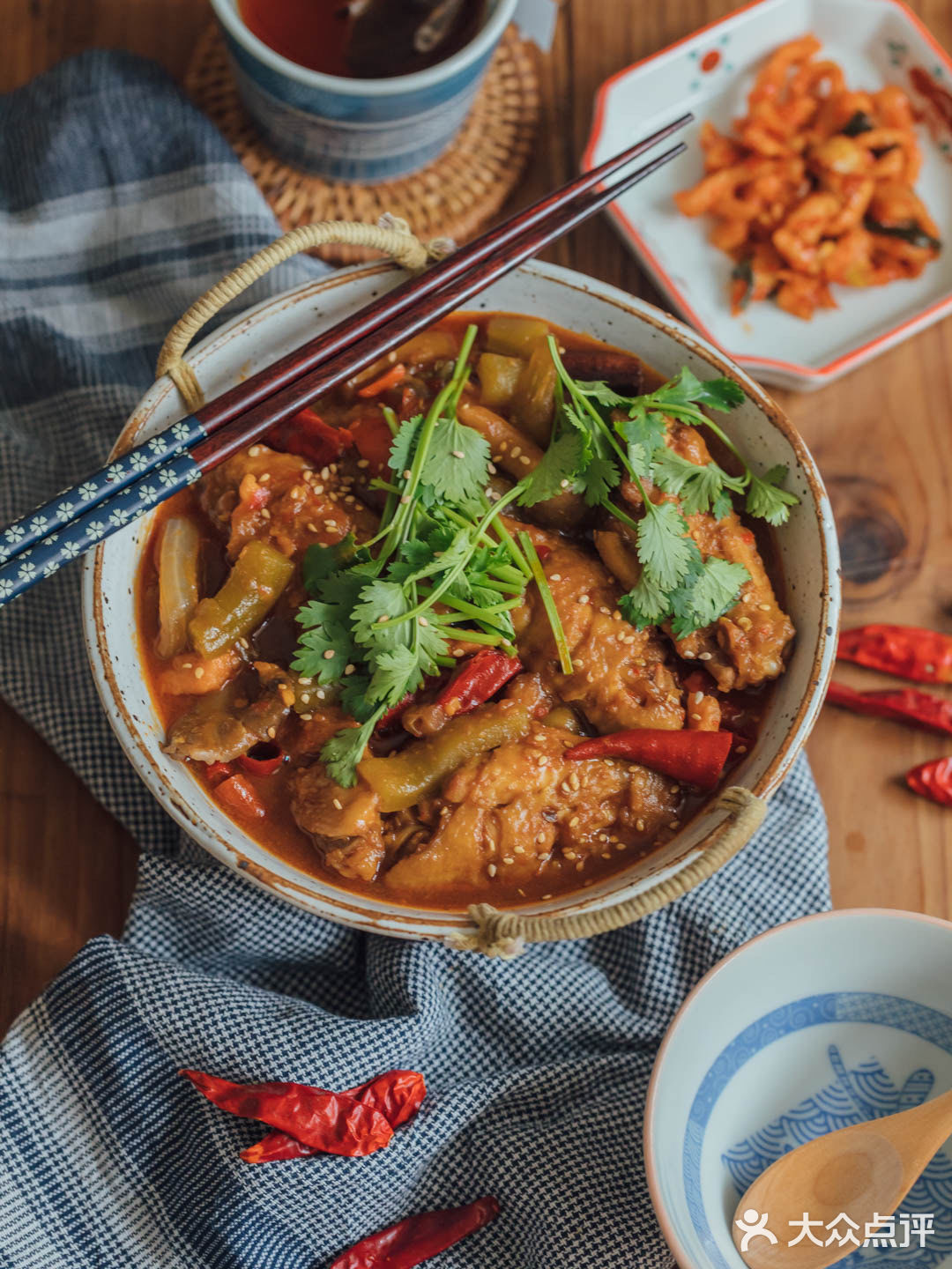 年夜饭食谱-麻辣鸡翅煲，厨房的小心机都在这