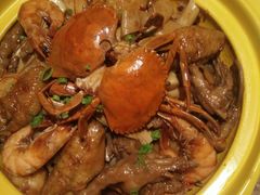 -多嘴肉蟹煲(万达店)