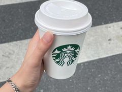 -星巴克(杭州湖滨银泰E区店)