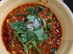 冒脑花-马路边边串串香(苗栗路店)