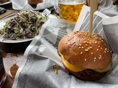 牛肉汉堡-Ribs & Burgers The Rocks