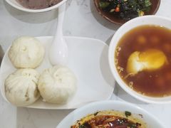 -李与白包子铺(桐梓林店)