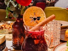 布朗石秘制桑格利亚-BROWNSTONE布朗石西班牙餐厅(富城店)