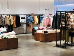 -URBAN REVIVO(西安Momopark店)