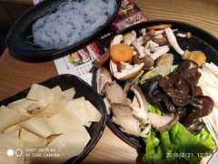 -尚品小土屋涮毛肚(李沧万达店)