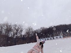 -亚布力新体委滑雪场